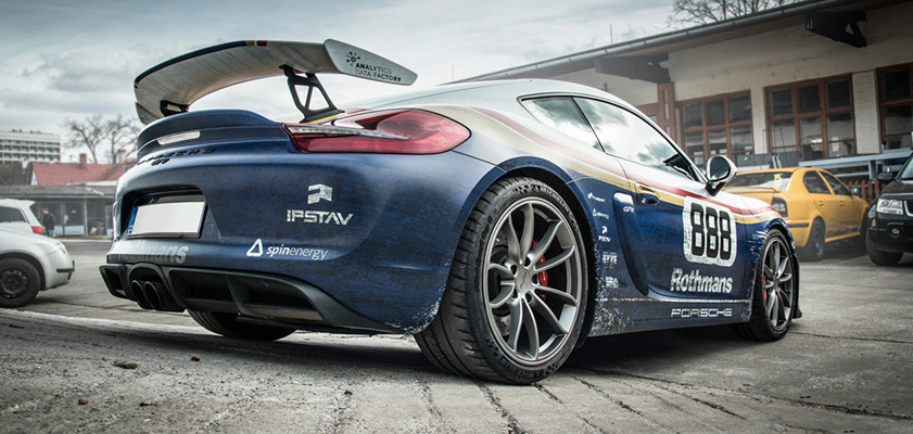 Porsche Cayman GT4 Rothmans