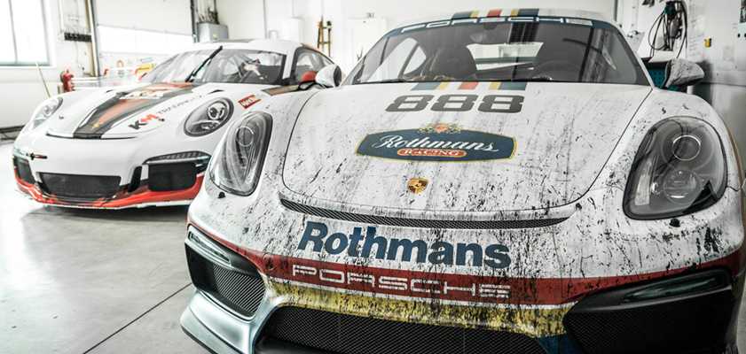 Porsche Cayman GT4 Rothmans