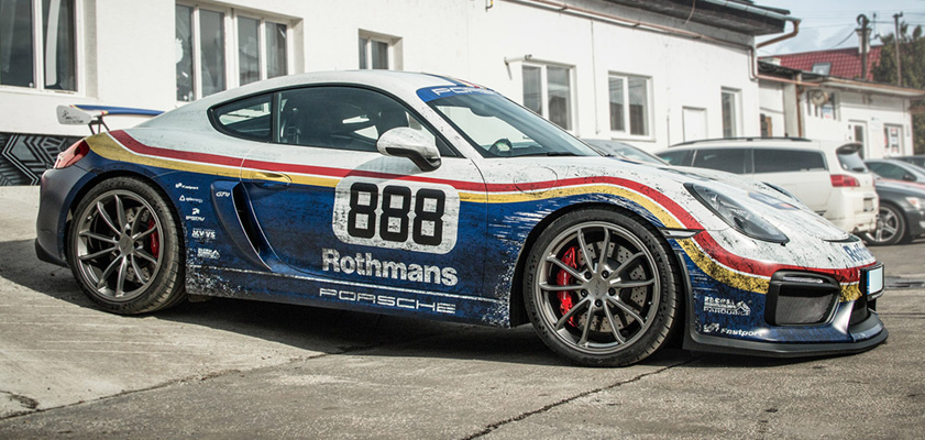 Porsche Cayman GT4 Rothmans